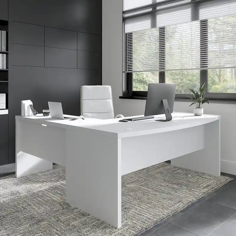 Bureau d'angle Echo 72W à façade incurvée de Bush Business Furniture