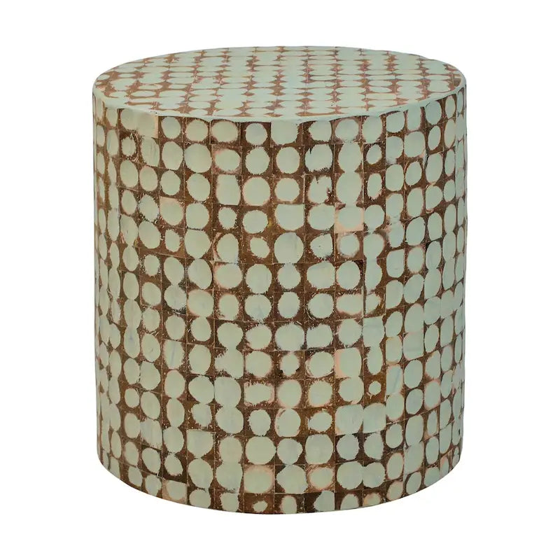Table d'appoint ronde en mosaïque de noix de coco par East at Main