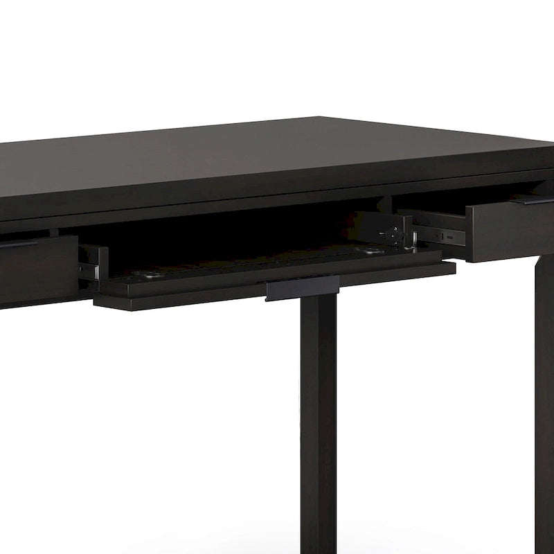 Bureau contemporain WYNDENHALL Fabian en bois massif de 152 cm de large