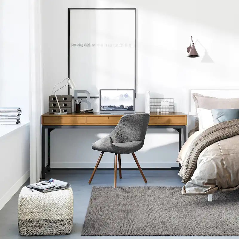 Bureau industriel en bois massif WYNDENHALL Devlin de 183 cm de large