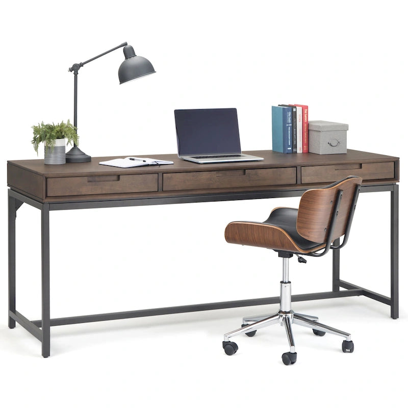 Bureau industriel en bois massif WYNDENHALL Devlin de 183 cm de large