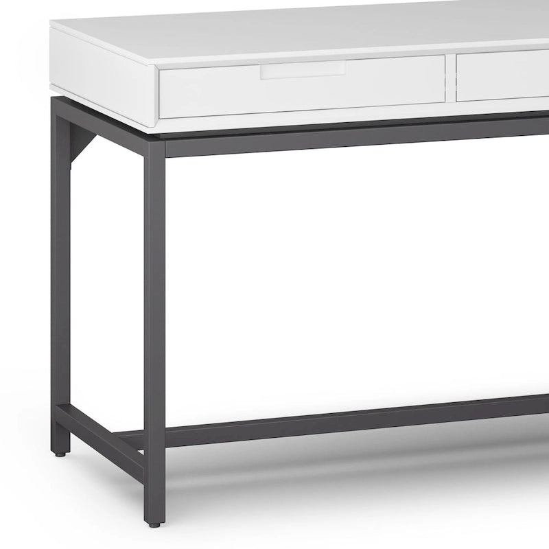 Bureau industriel en bois massif WYNDENHALL Devlin de 183 cm de large